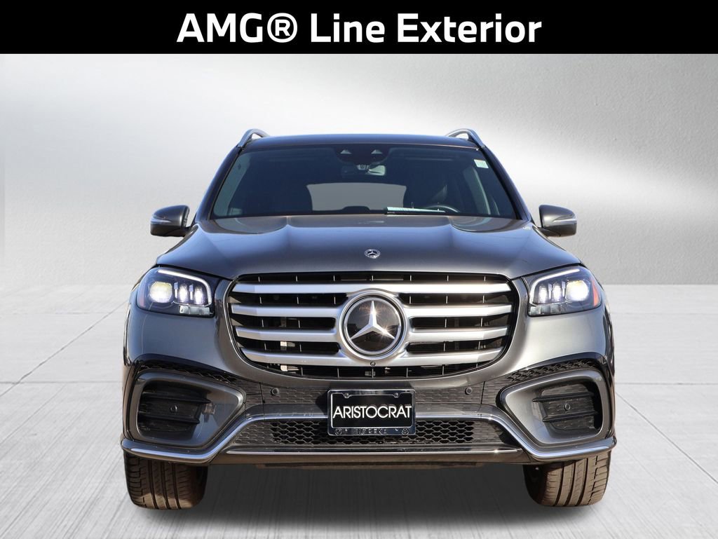 Used 2025 Mercedes-Benz GLS 450 4MATIC image 3
