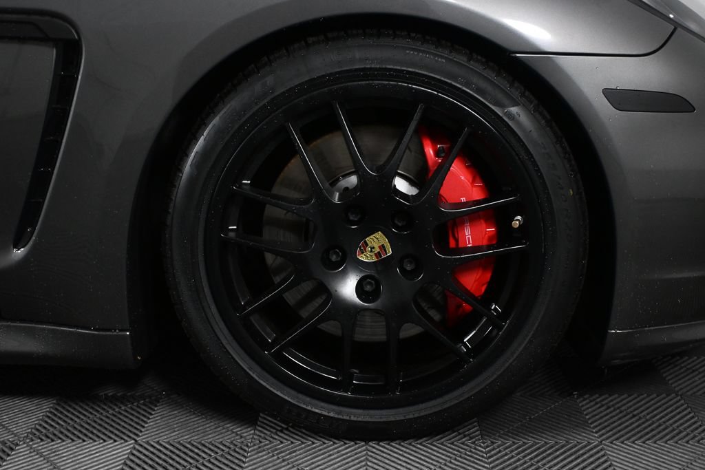 Used 2015 Porsche Panamera GTS AWD/4WD image 32