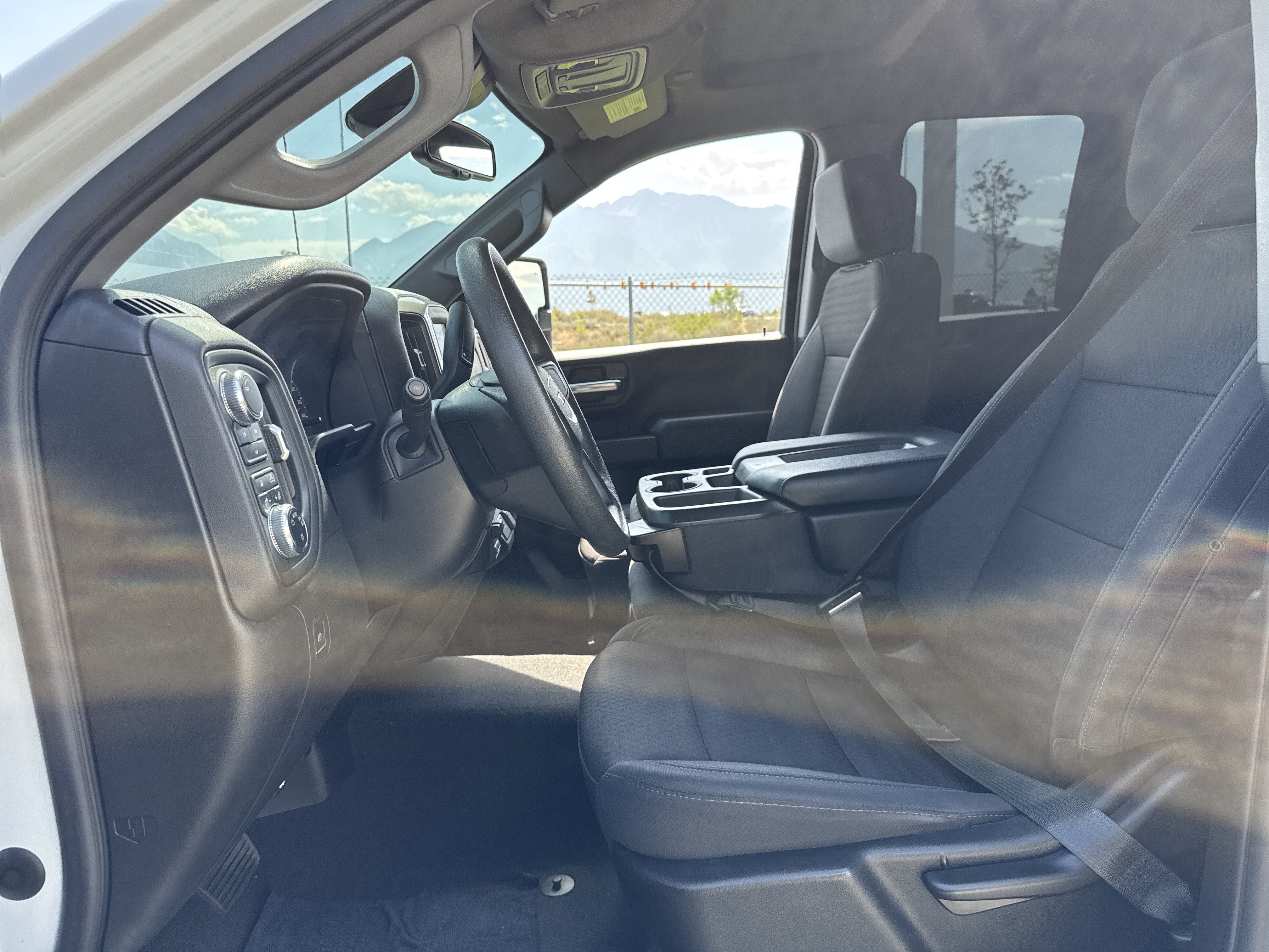 Used 2024 GMC Sierra 2500 Pro w/ 1SA Pro Safety Plus Package AWD/4WD image 18