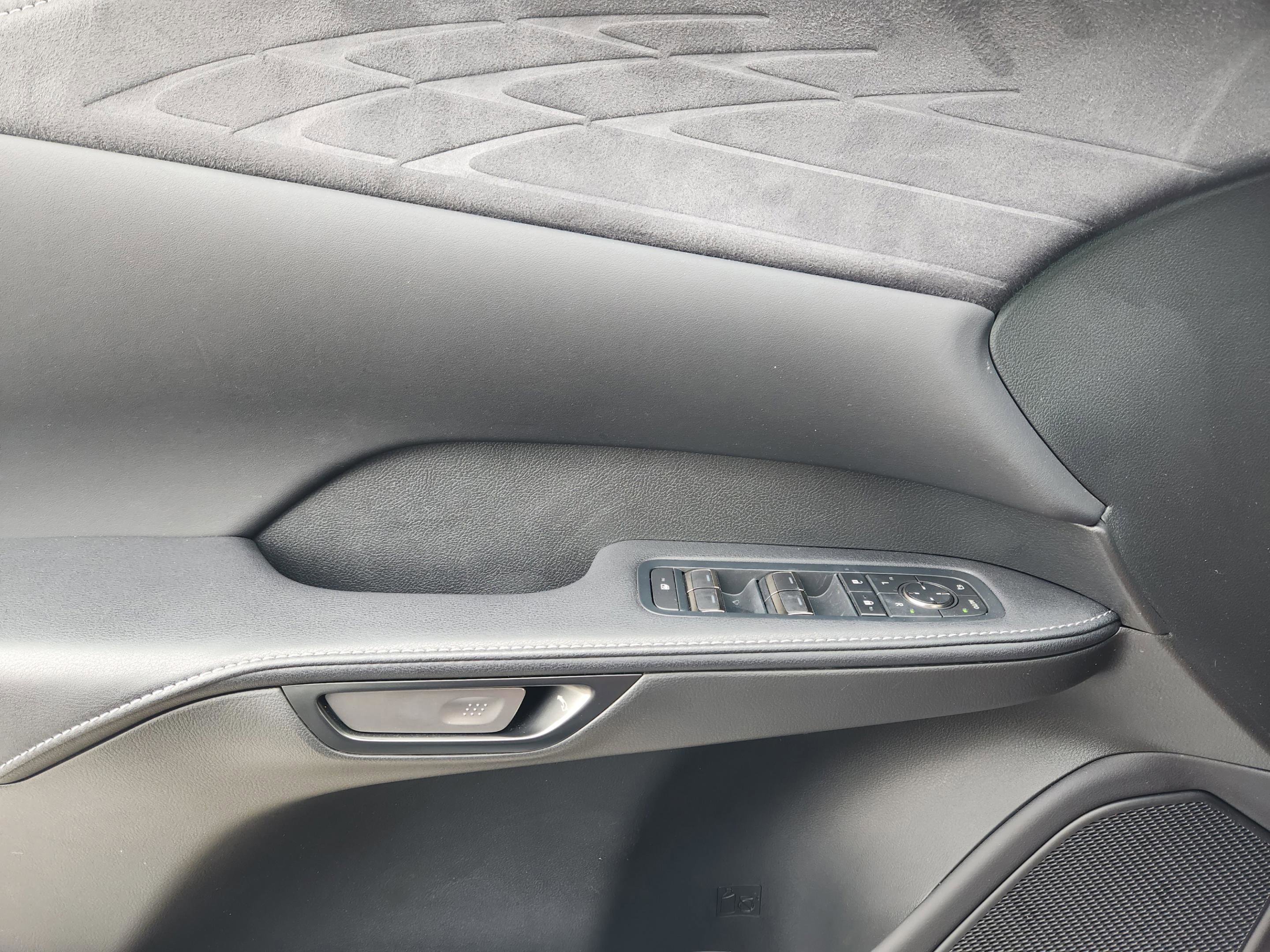 Certified 2023 Lexus RX 350 w/ Cold Area Package image 19