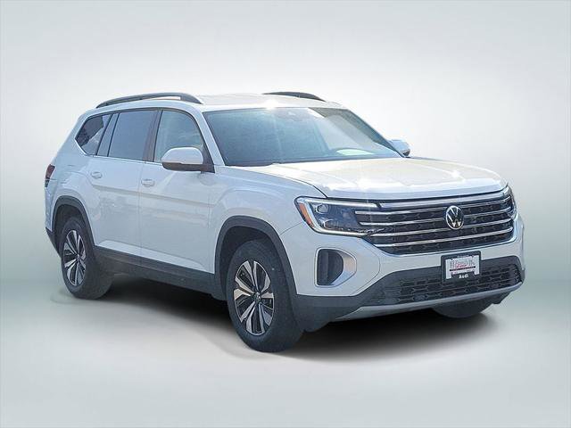 Used 2024 Volkswagen Atlas SE AWD/4WD image 2