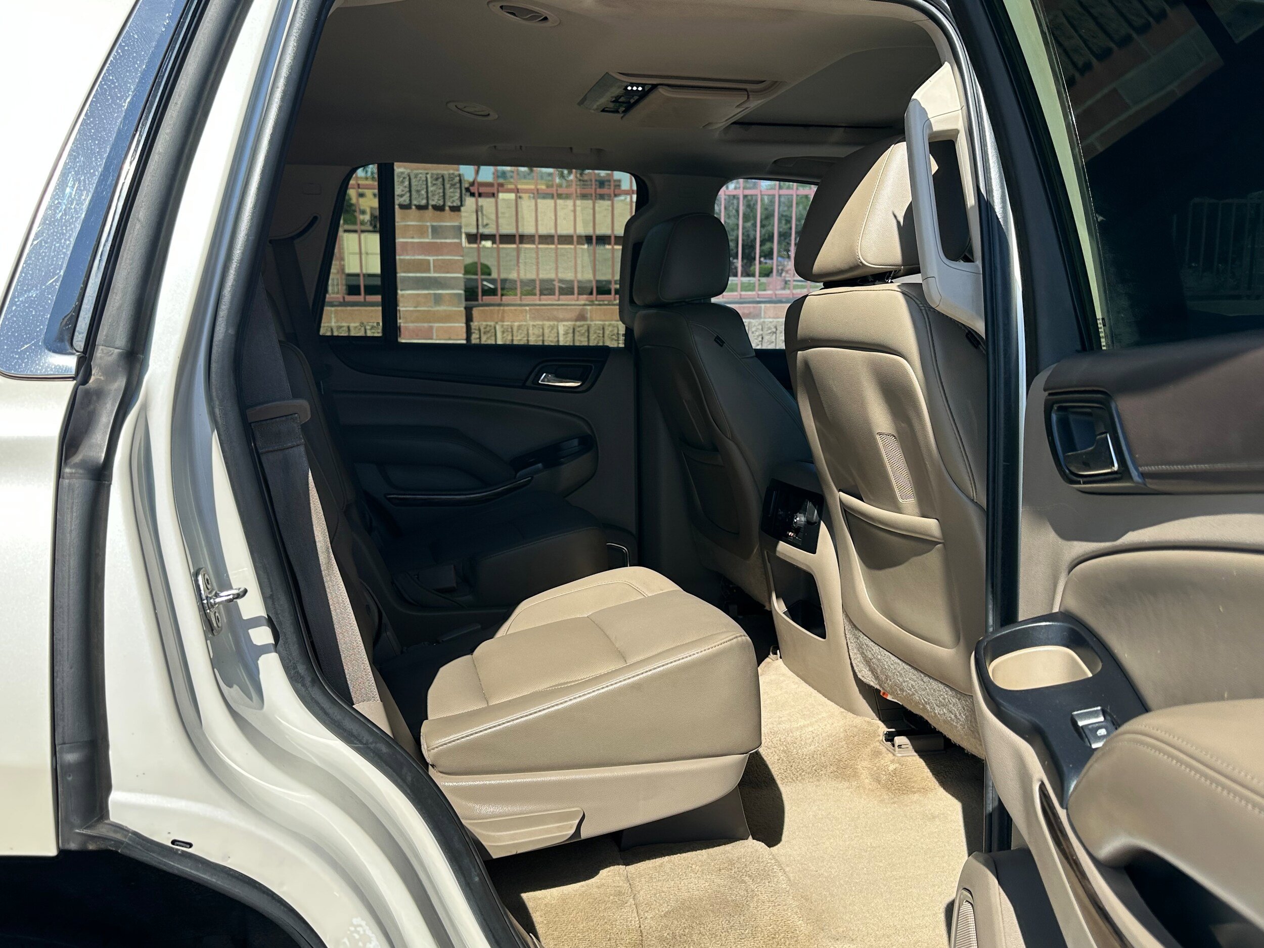 Used 2015 GMC Yukon SLT w/ Open Road Package AWD/4WD image 12