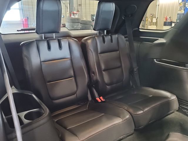Used 2016 Ford Explorer Sport AWD/4WD image 39
