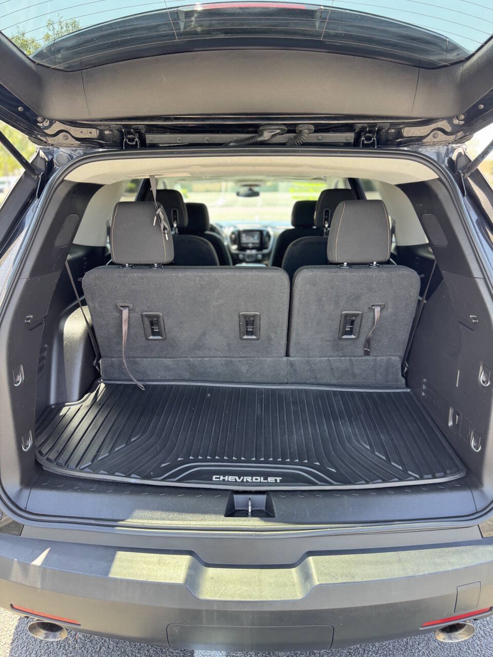 Used 2018 Chevrolet Traverse LT FWD image 16