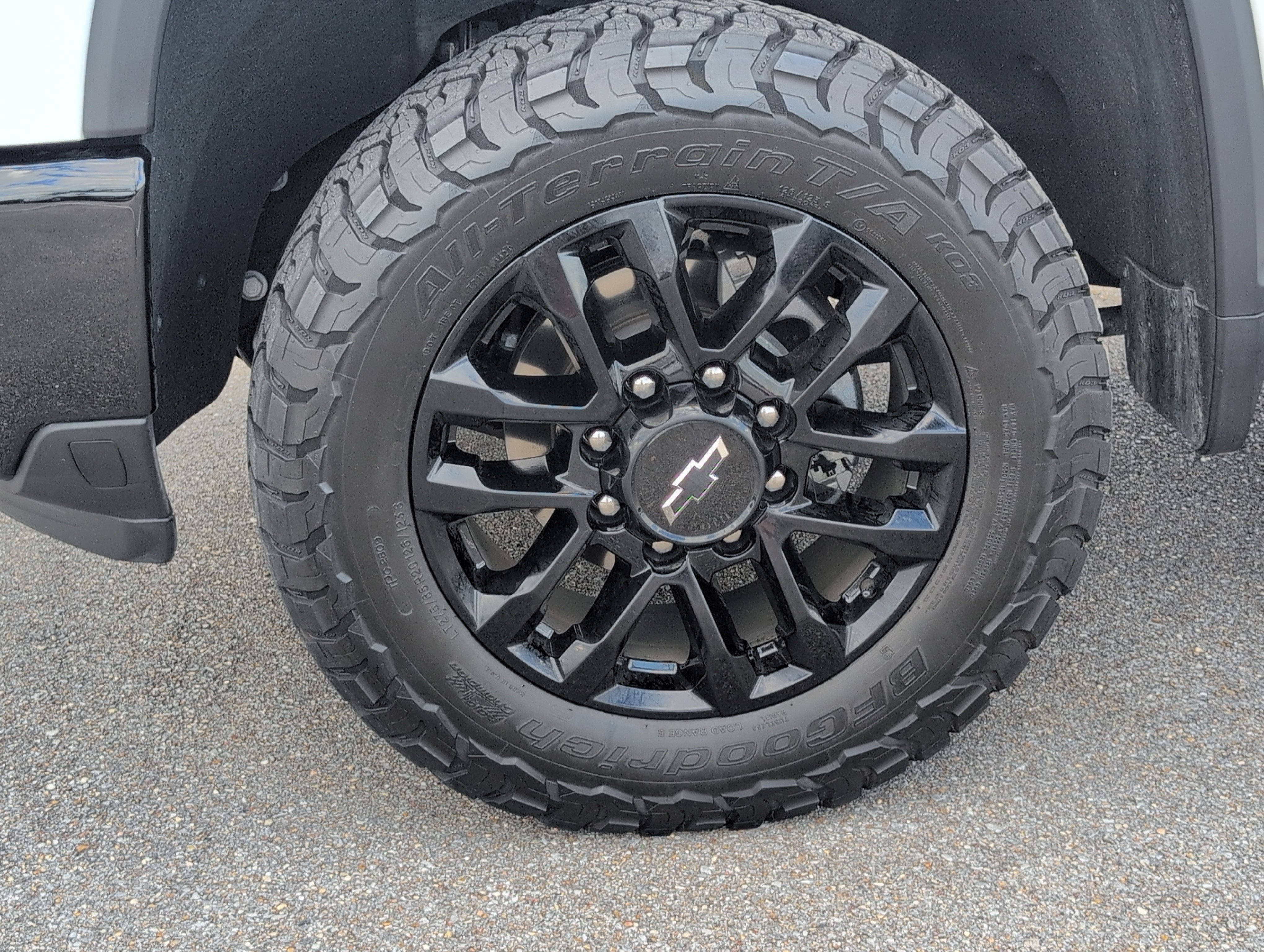 Used 2025 Chevrolet Silverado 2500 LT w/ Trail Boss Package AWD/4WD image 11