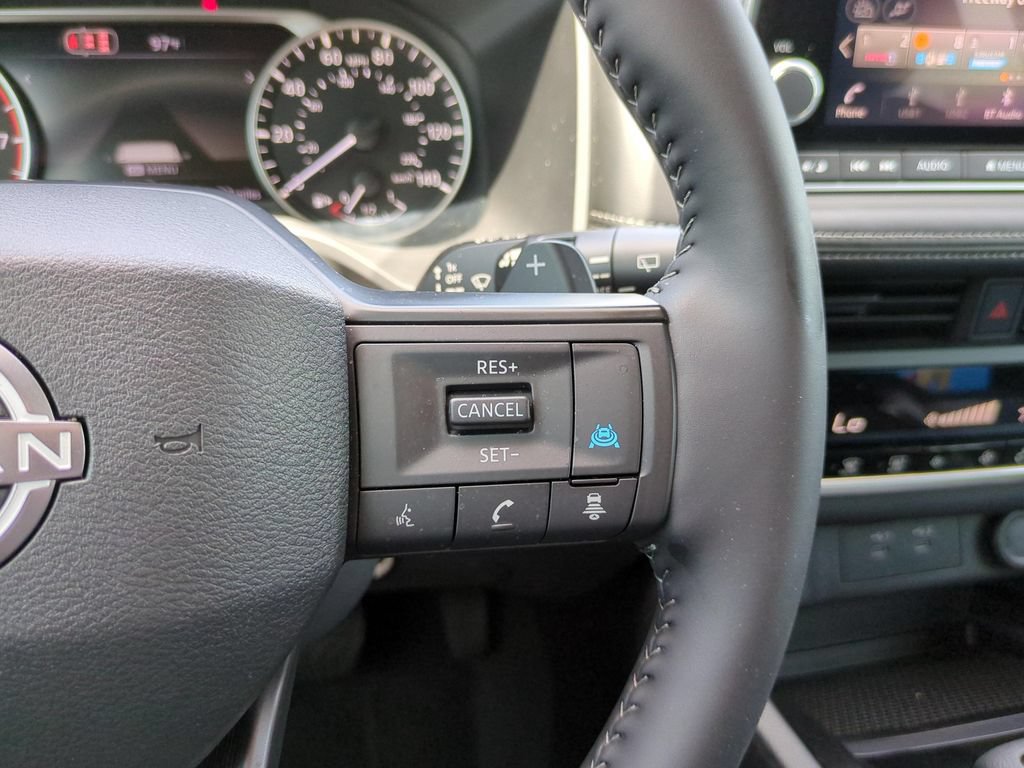 Certified 2026 Nissan Rogue SV FWD image 40