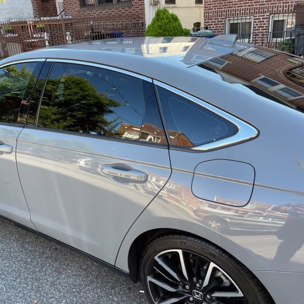 Used 2023 Honda Accord Touring image 8