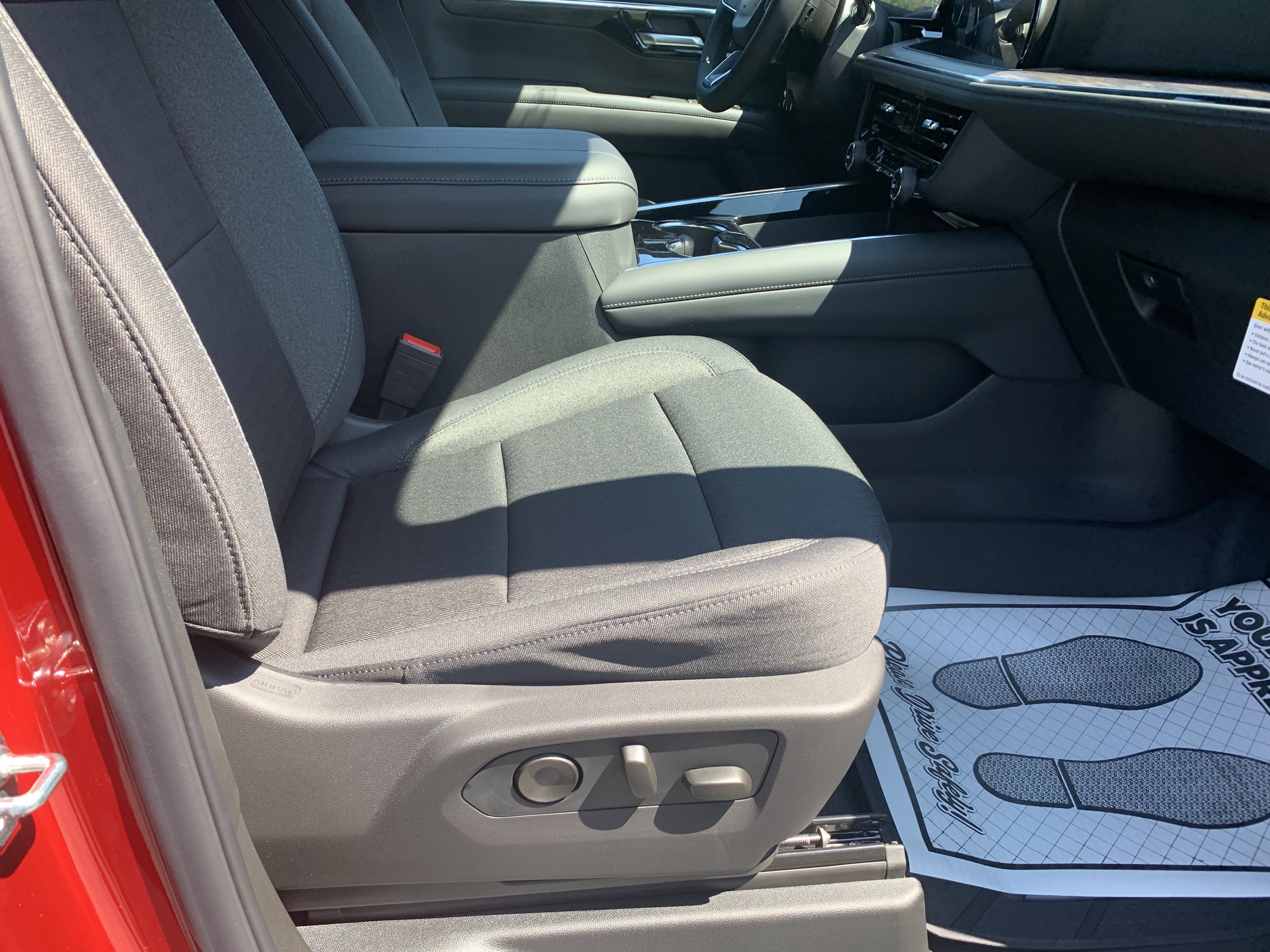 New 2026 Chevrolet Tahoe LS AWD/4WD image 22
