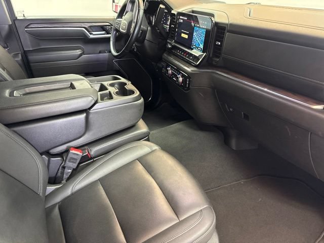 Used 2025 GMC Sierra 1500 SLT RWD image 12