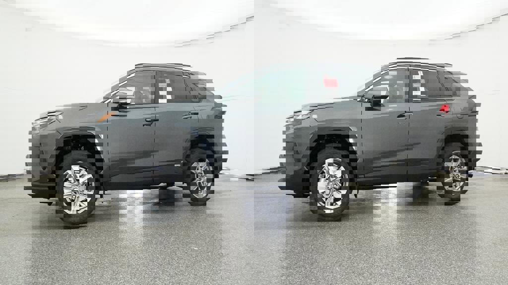 New 2025 Toyota RAV4 XLE image 18