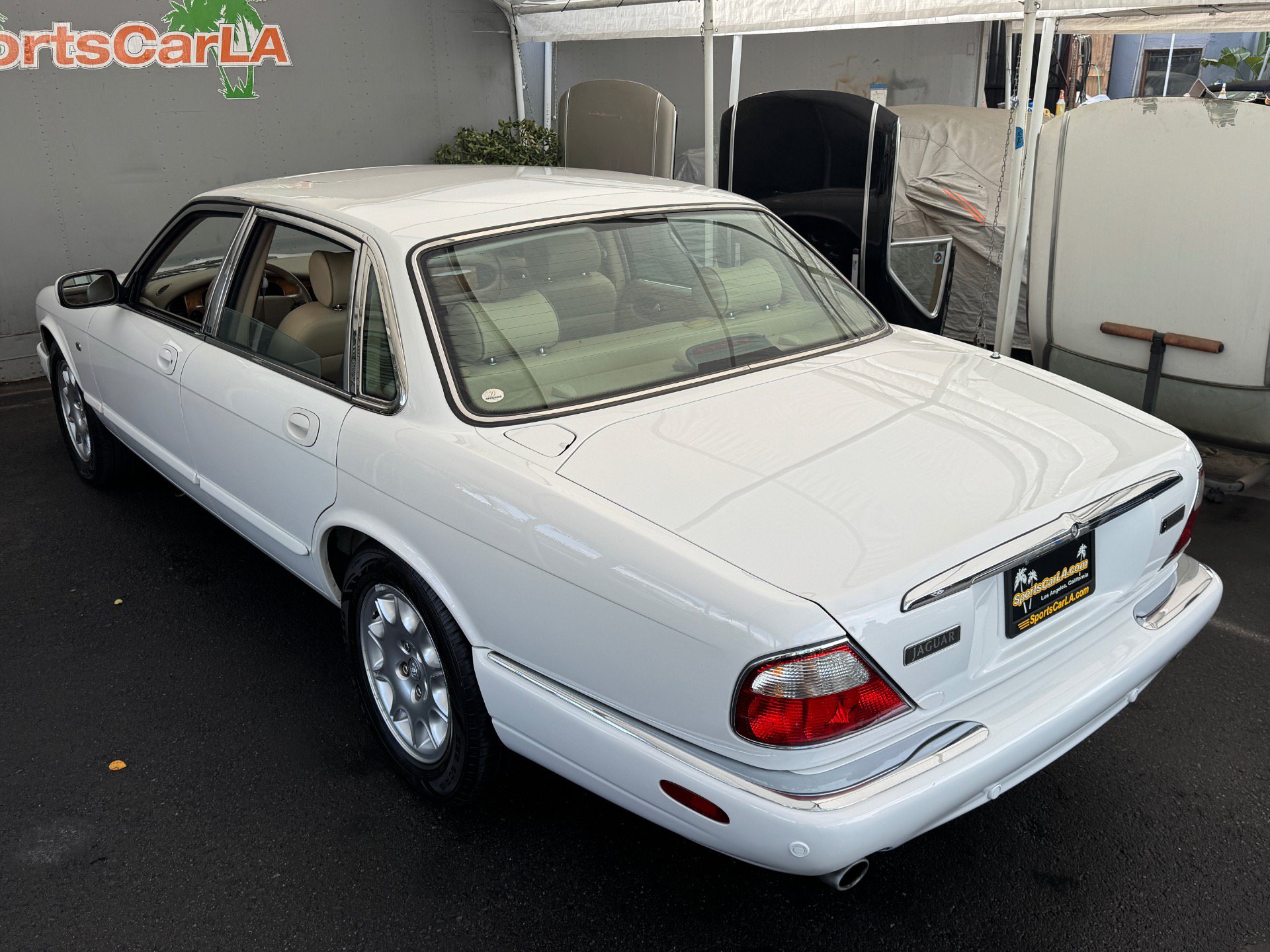 Used 2001 Jaguar XJ8 RWD image 7
