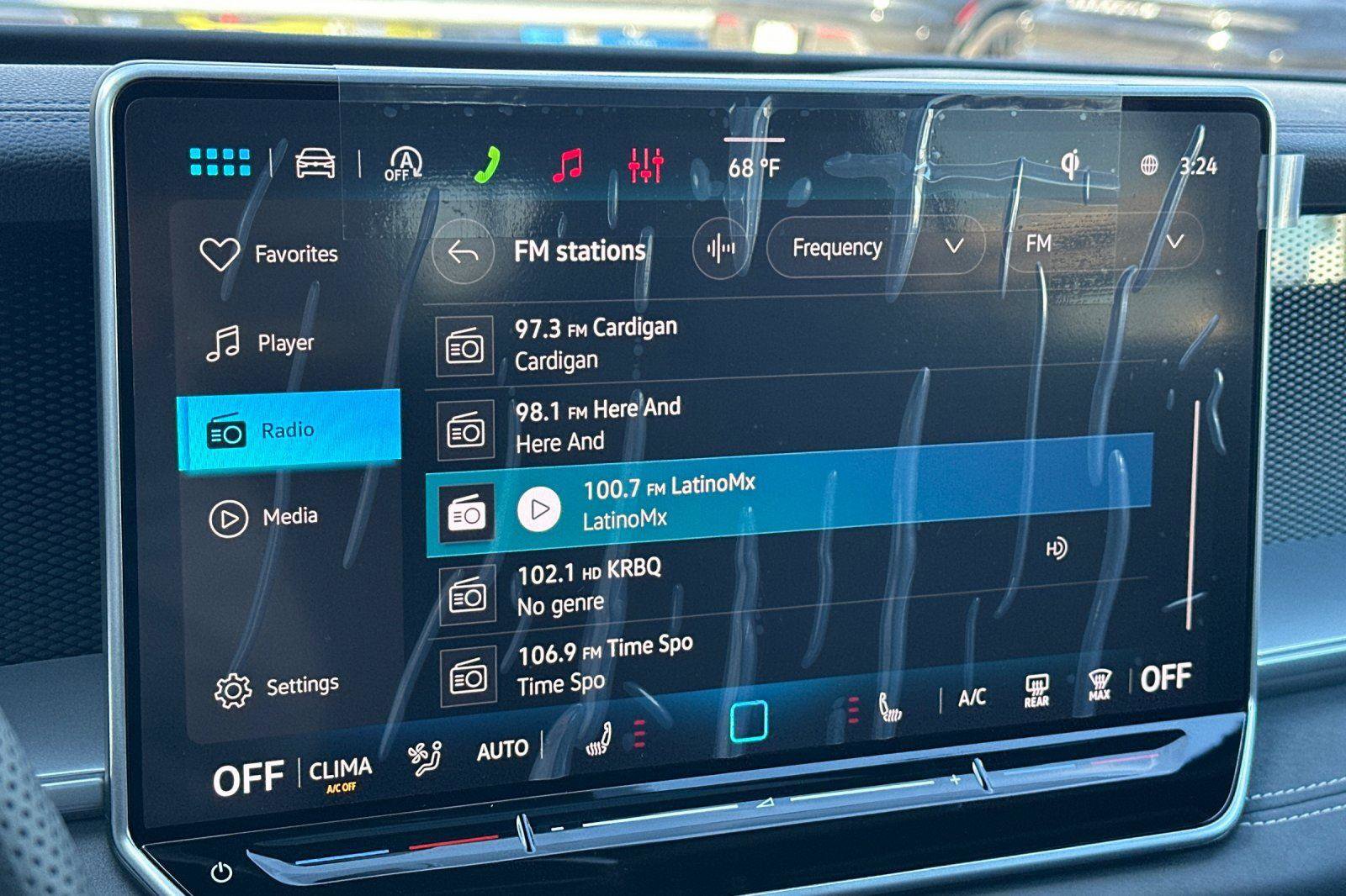 New 2026 Volkswagen Tiguan SE R-Line image 17