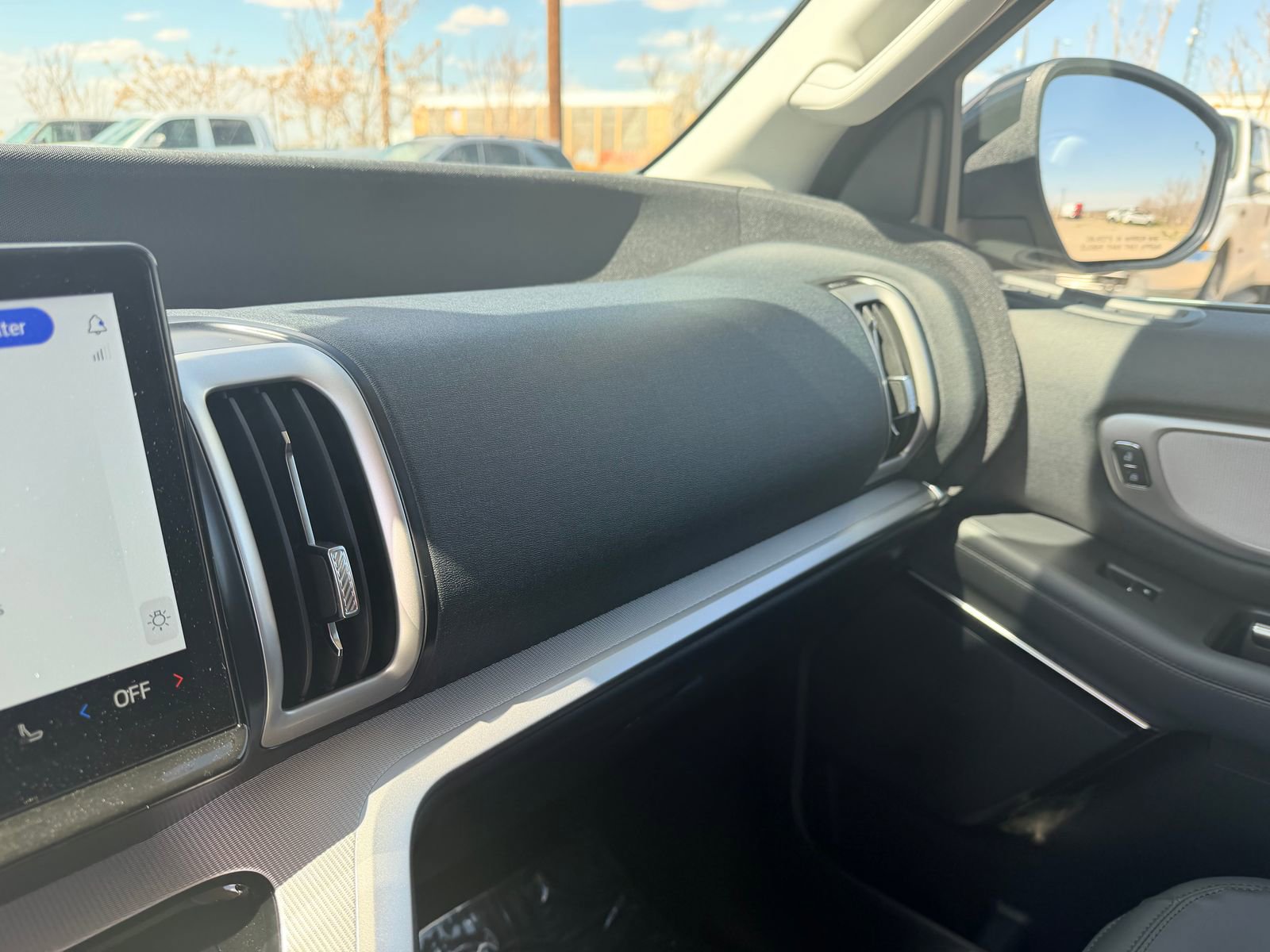 New 2026 Ford Expedition Active AWD/4WD image 19