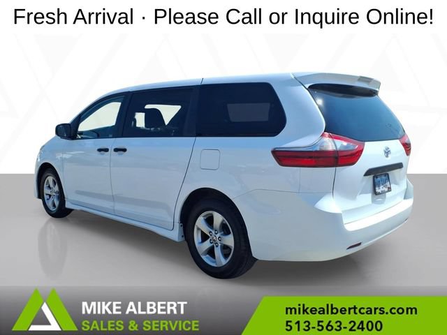 Used 2020 Toyota Sienna L FWD image 5