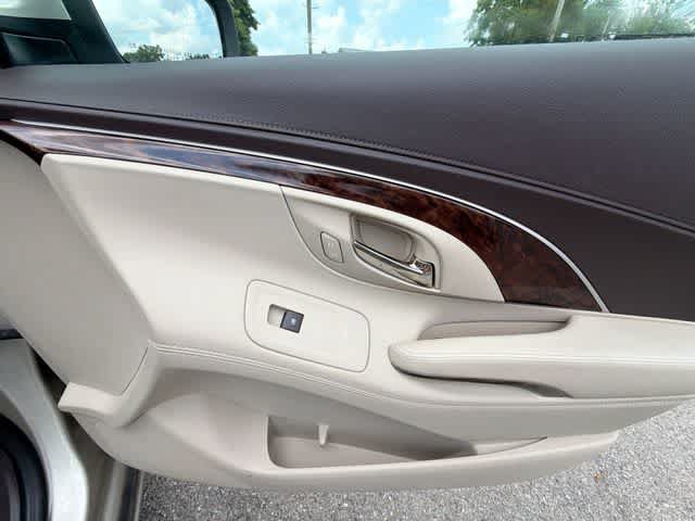 Used 2015 Buick LaCrosse Leather FWD image 23