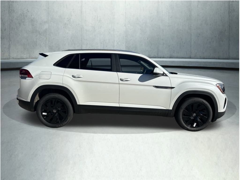 New 2026 Volkswagen Atlas Cross Sport SE image 3