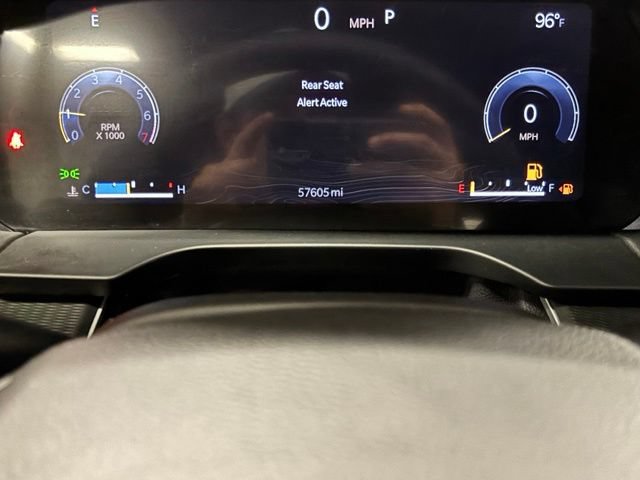 Used 2025 Jeep Grand Cherokee L Altitude RWD image 13