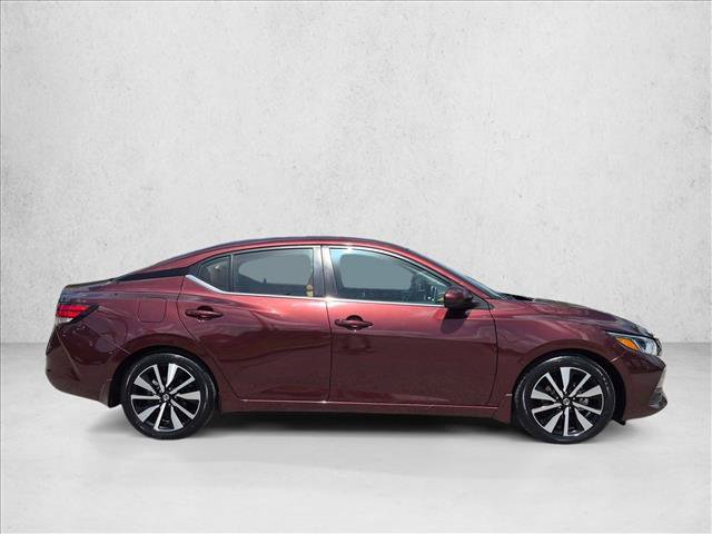 Used 2022 Nissan Sentra SV w/ SV Premium Package FWD image 4