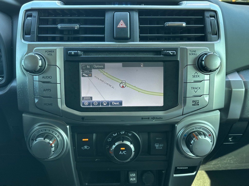 Used 2019 Toyota 4Runner SR5 Premium image 12