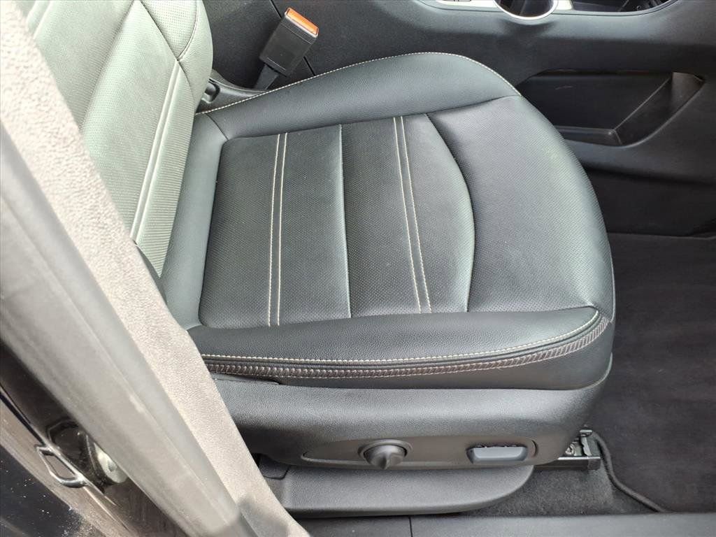 Used 2022 GMC Terrain Denali image 14