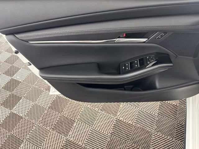 Used 2025 MAZDA MAZDA3 s FWD image 18