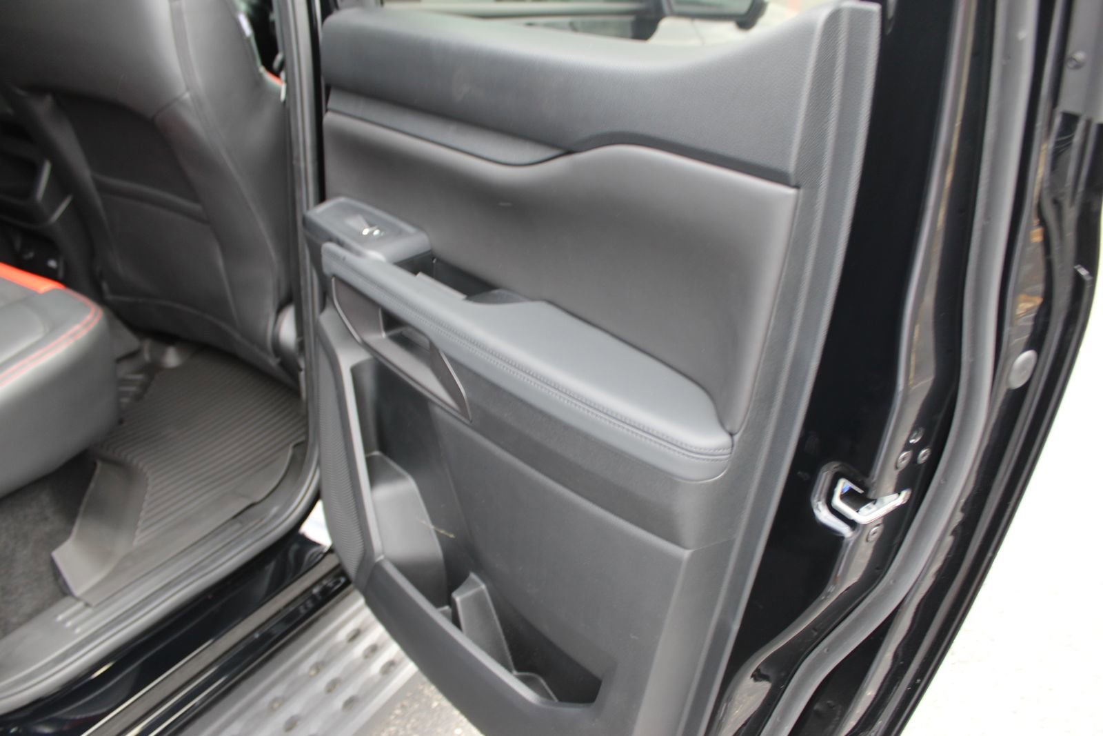 New 2025 Ford Ranger Raptor image 14