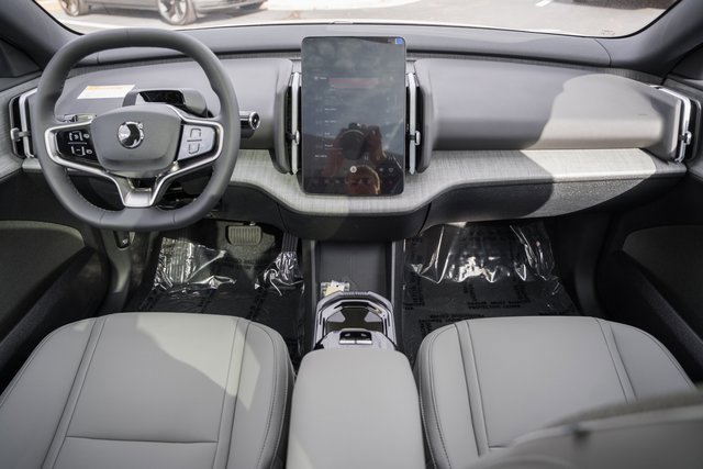 New 2026 Volvo EX30 Cross Country Ultra image 19