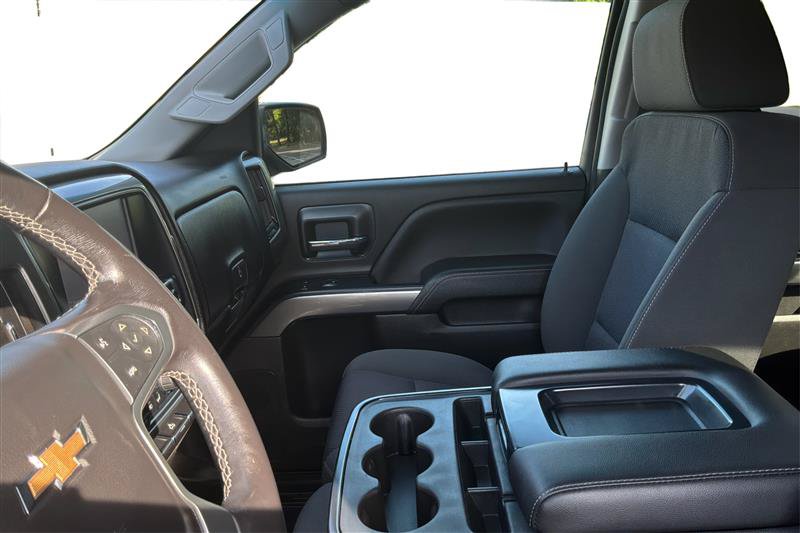 Used 2018 Chevrolet Silverado 1500 LT w/ LT Eassist Package AWD/4WD image 22