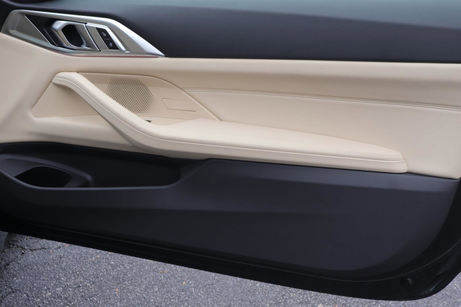 Certified 2023 BMW 430i Coupe w/ M Sport Package image 15