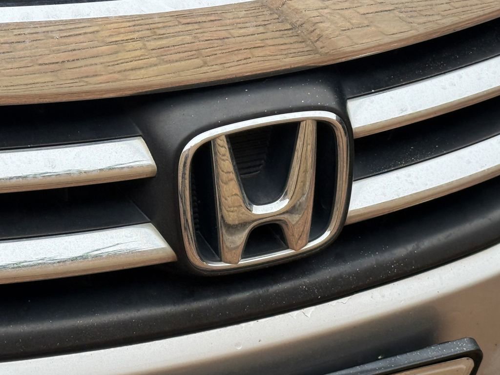 Used 2012 Honda Accord LX image 3