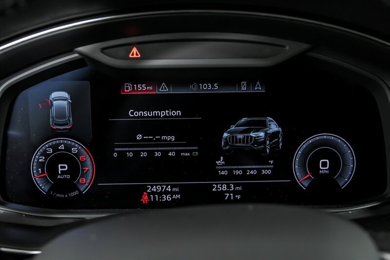Used 2020 Audi Q8 Prestige AWD/4WD image 23