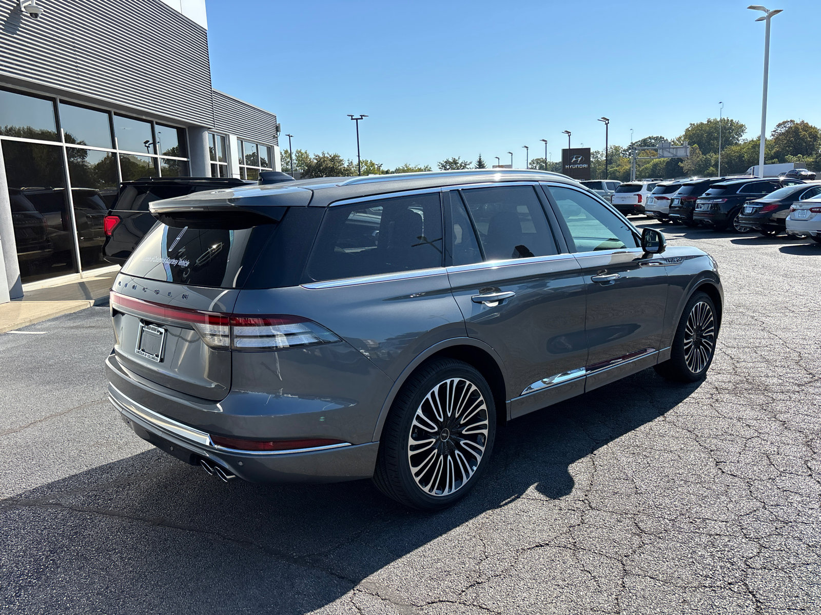 New 2025 Lincoln Aviator Black Label image 7