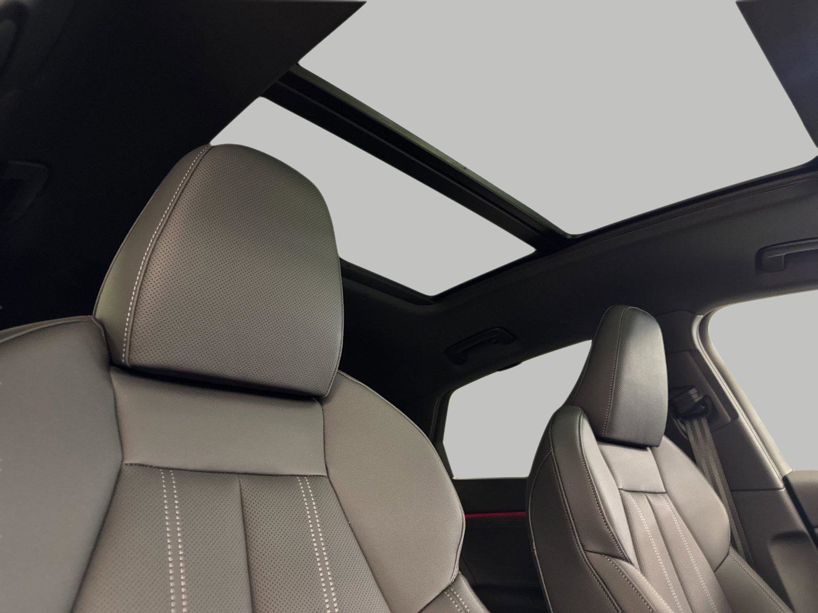 New 2027 Audi Q6 e-tron Premium Plus image 16