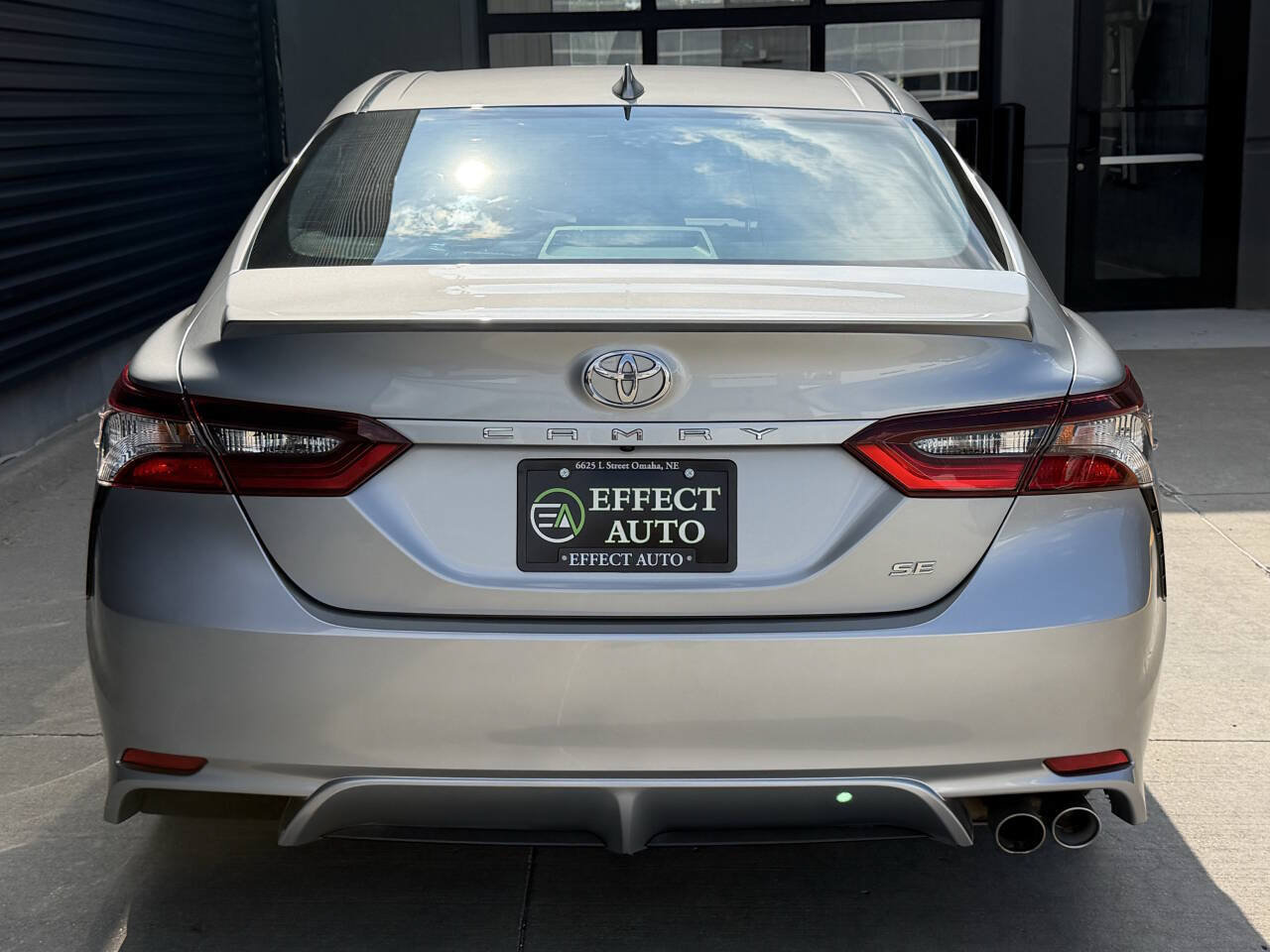 Used 2024 Toyota Camry SE FWD image 13