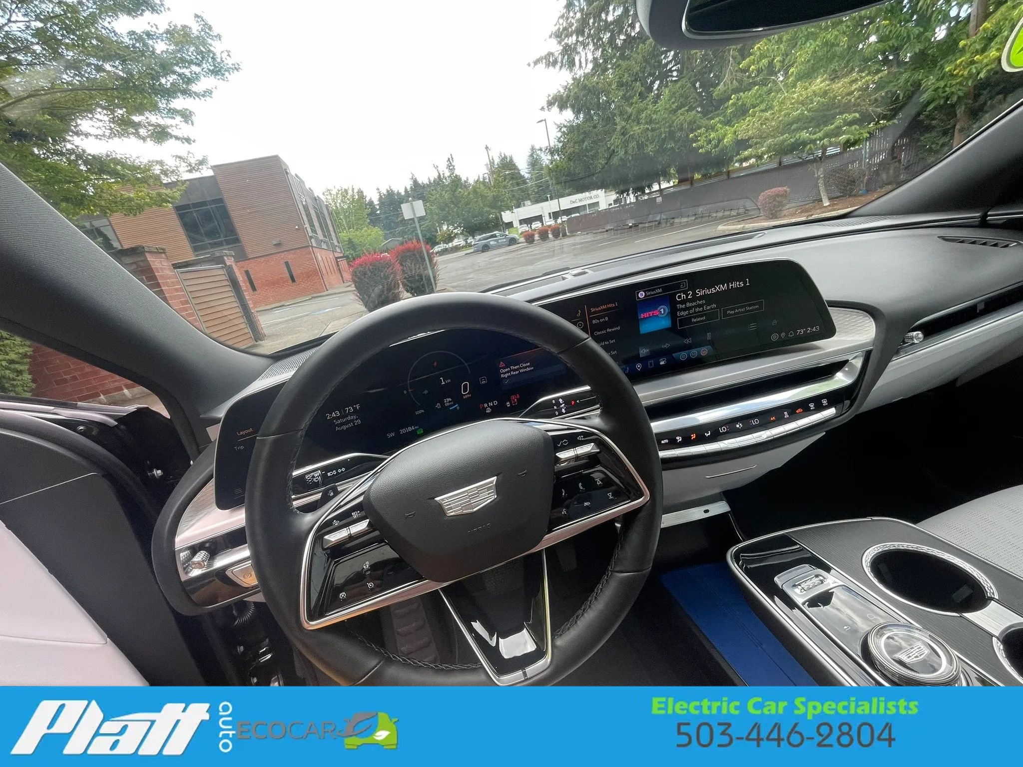 Used 2024 Cadillac Lyriq Luxury AWD/4WD image 34