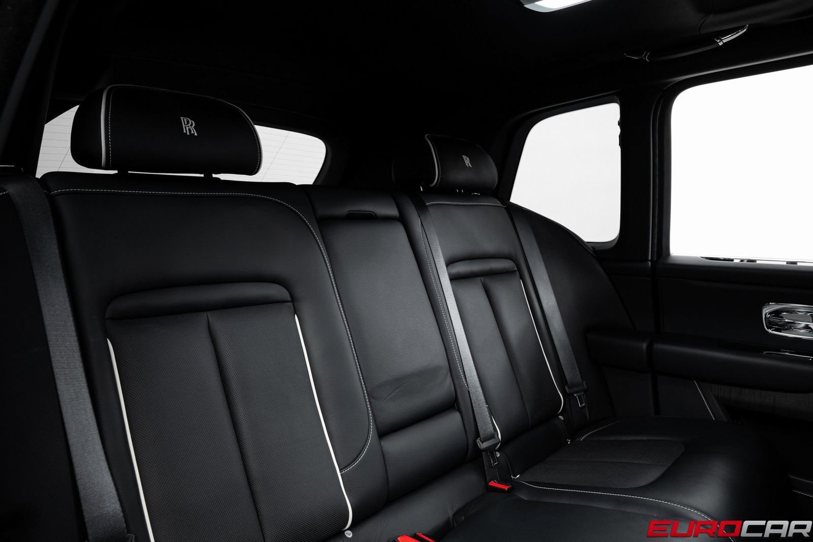 Used 2020 Rolls-Royce Cullinan AWD/4WD image 35