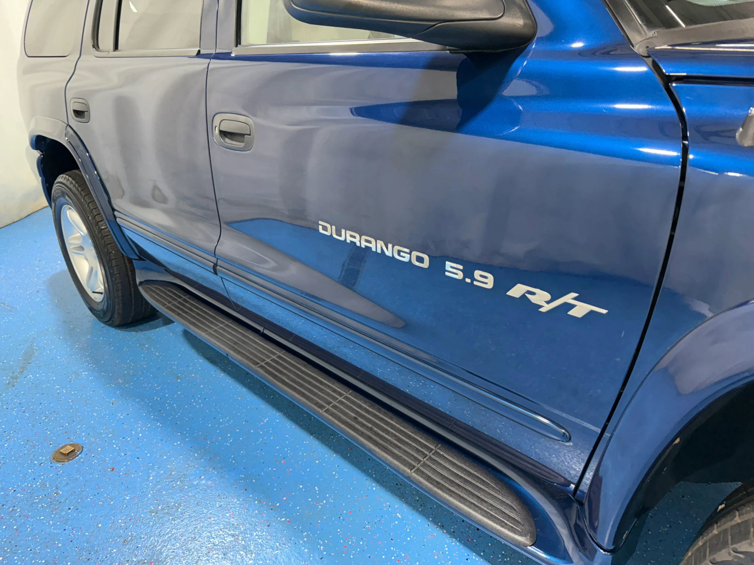 Used 2001 Dodge Durango R/T image 34