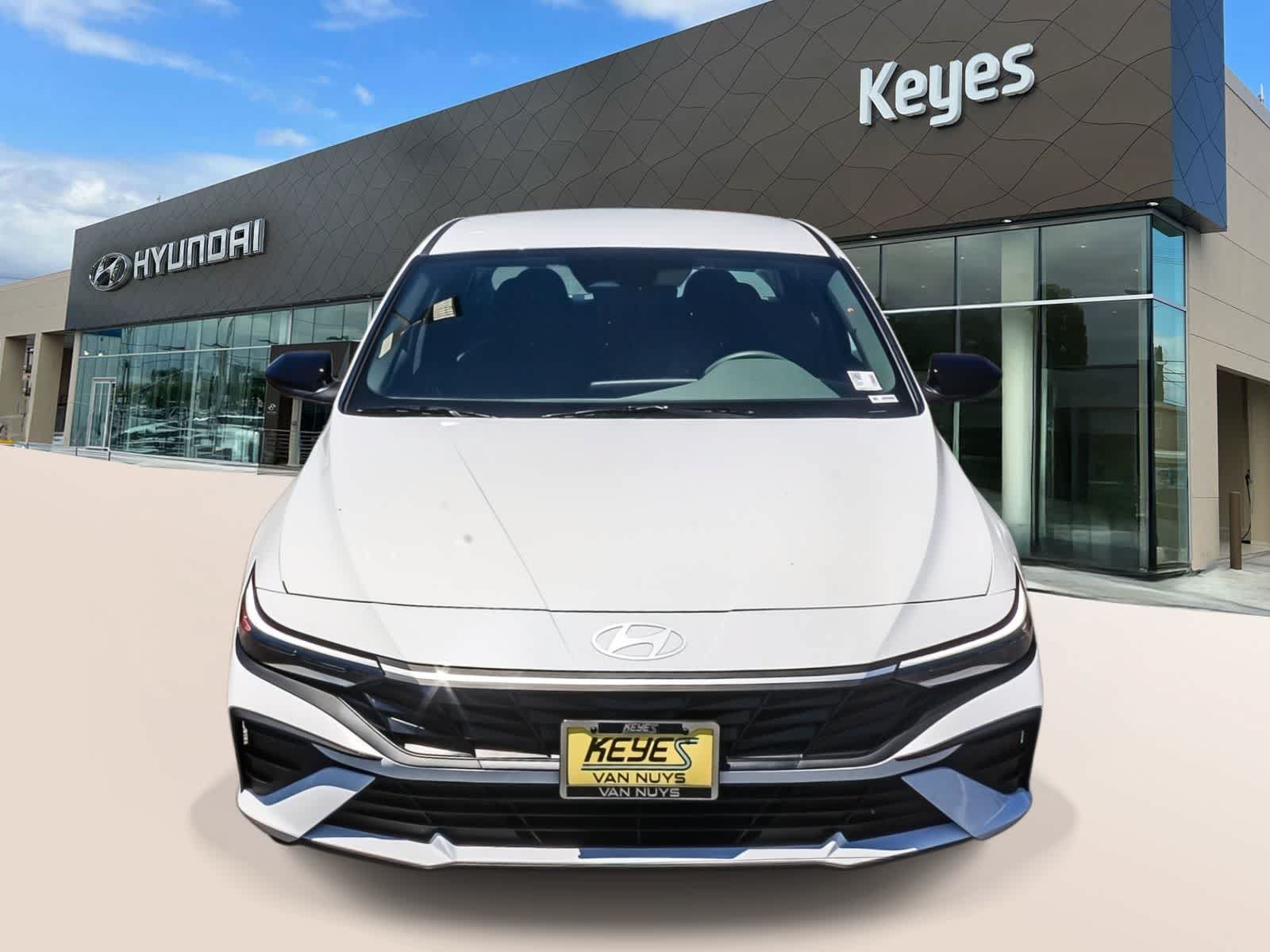 Certified 2026 Hyundai Elantra Sport FWD image 2