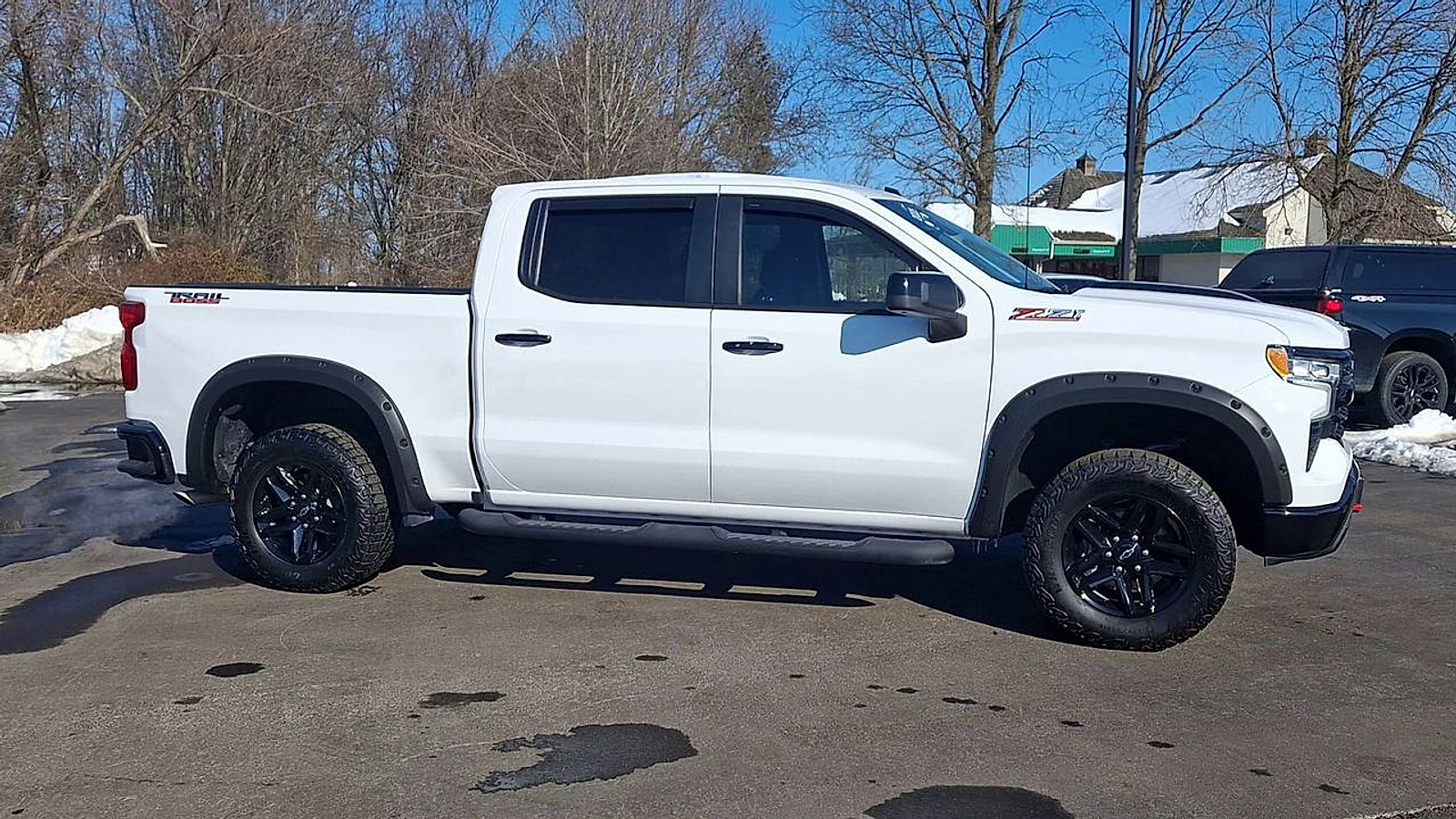 Certified 2023 Chevrolet Silverado 1500 LT Trail Boss image 4