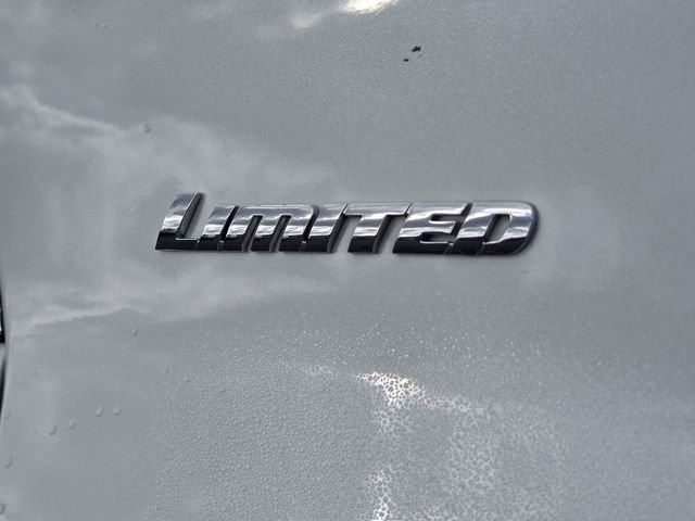 Used 2021 Toyota 4Runner Limited image 8