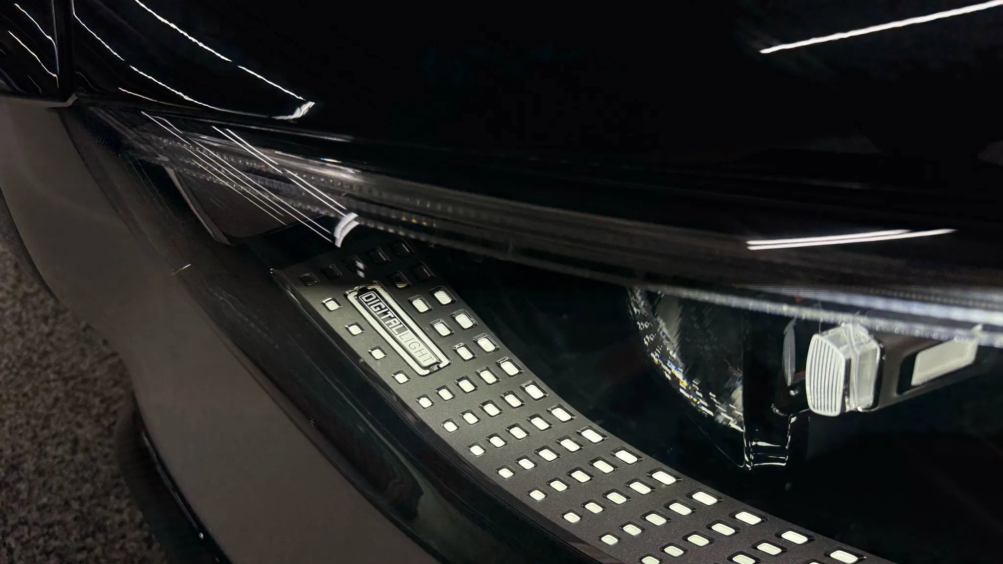 Used 2023 Mercedes-Benz Maybach S 580 4MATIC image 4