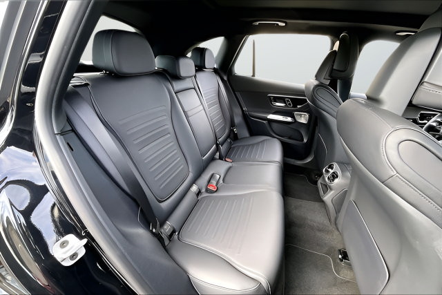 New 2025 Mercedes-Benz GLC 350e 4MATIC image 20
