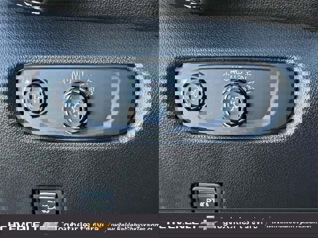 Certified 2025 Chevrolet Blazer LT image 29