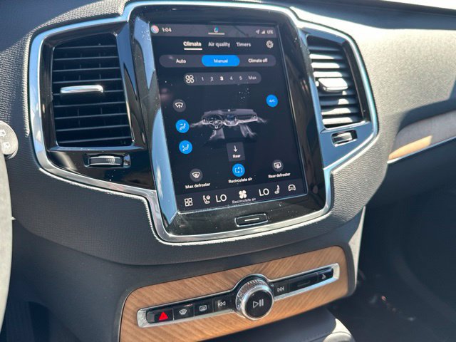 Certified 2024 Volvo XC90 B6 Plus w/ Protection Package Premier AWD/4WD image 21