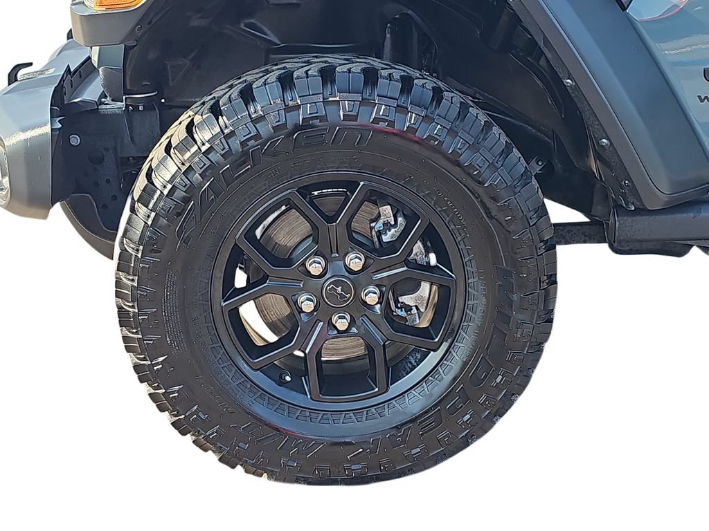 Used 2025 Jeep Wrangler Unlimited Sport AWD/4WD image 29
