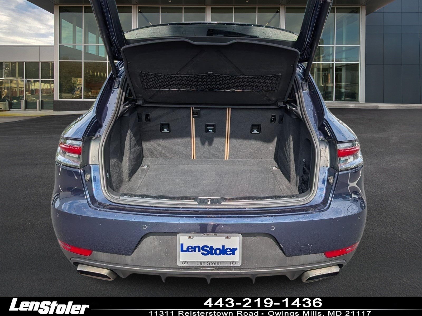 Used 2019 Porsche Macan AWD/4WD image 12