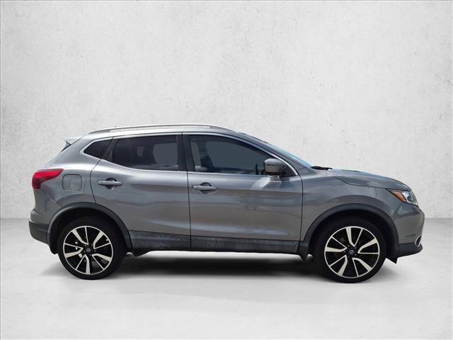 Used 2018 Nissan Rogue Sport SL w/ SL Premium Package FWD video 4
