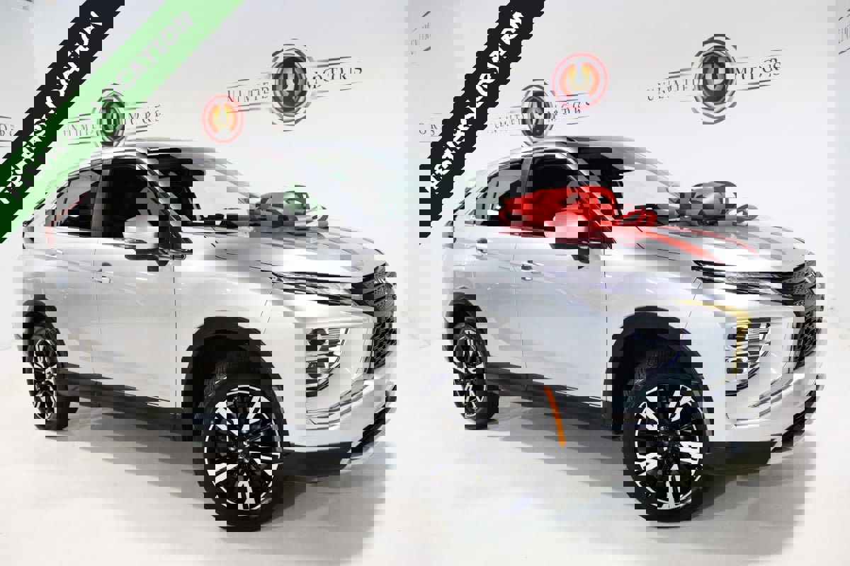 Used 2025 Mitsubishi Eclipse Cross SE image 1