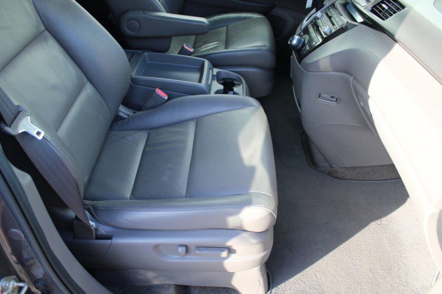 Used 2012 Honda Odyssey Touring Elite image 12