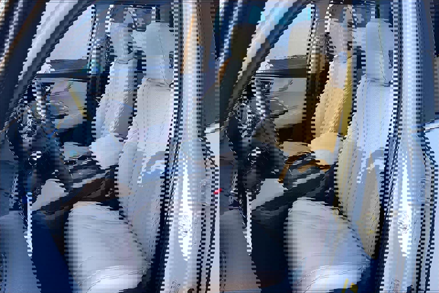 Used 2025 Acura MDX SH-AWD w/ Technology Package image 27